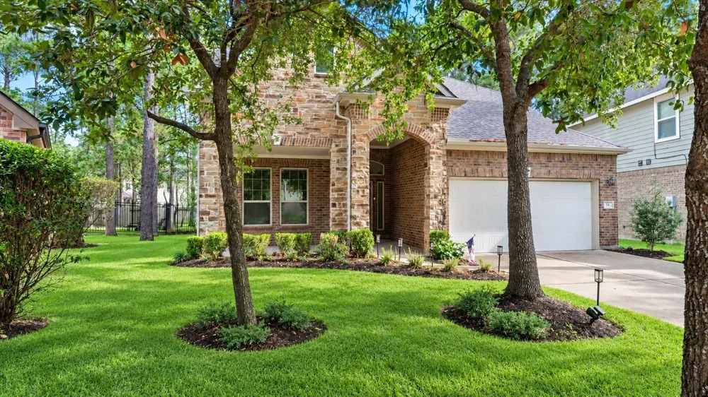 14 Painted Post Place Spring, TX 77389