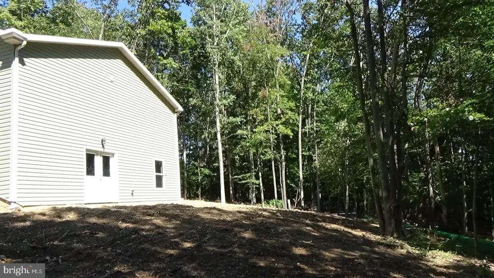 119 EAGLE LANE New Bloomfield, PA 17068