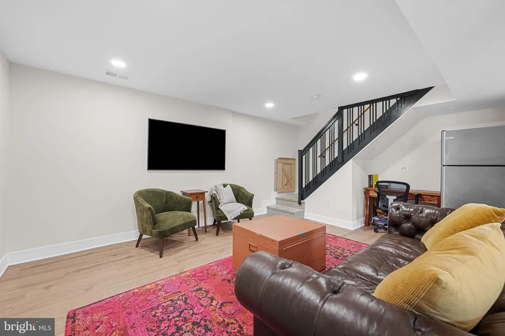43581 LOST CORNER ROAD Leesburg, VA 20176