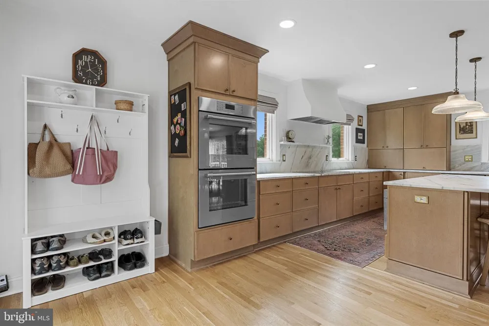 43581 LOST CORNER ROAD Leesburg, VA 20176