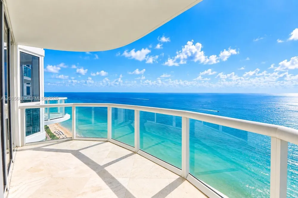 6365 Collins Ave #3403 Miami Beach, FL 33141