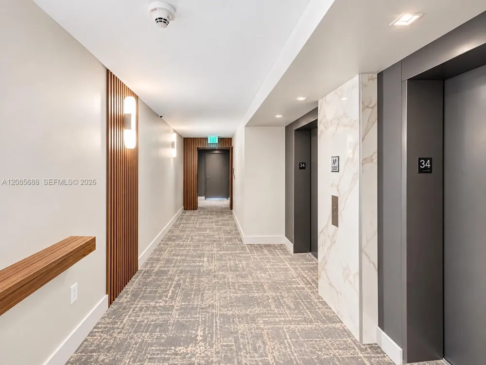 6365 Collins Ave #3403 Miami Beach, FL 33141