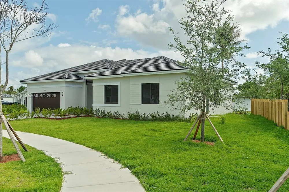 20943 SW 96th Ct Cutler Bay, FL 33189