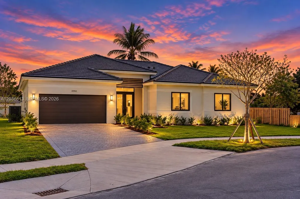 20943 SW 96th Ct Cutler Bay, FL 33189
