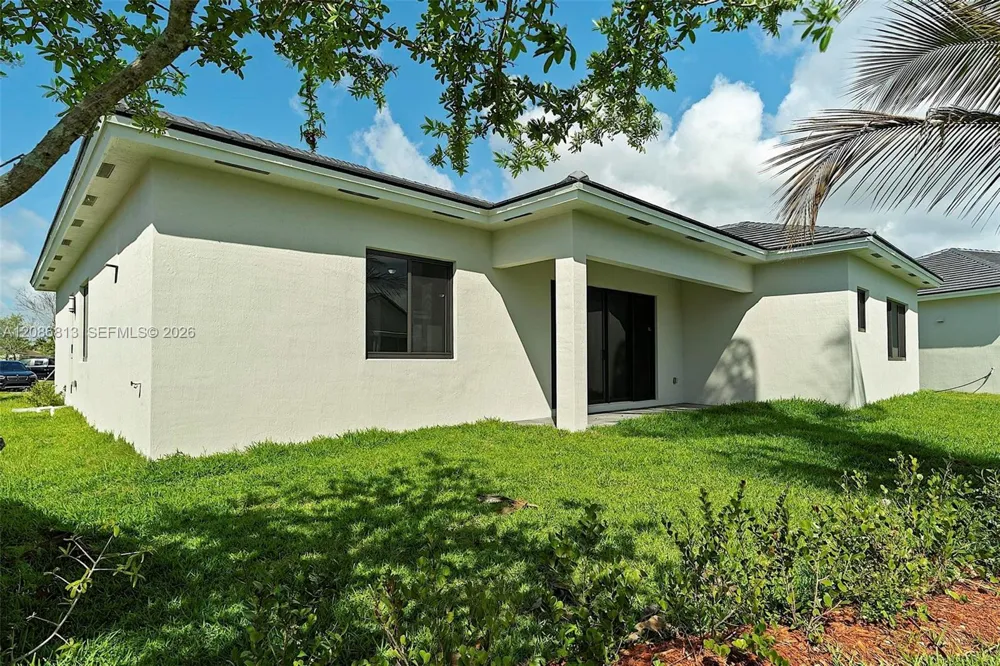 20943 SW 96th Ct Cutler Bay, FL 33189