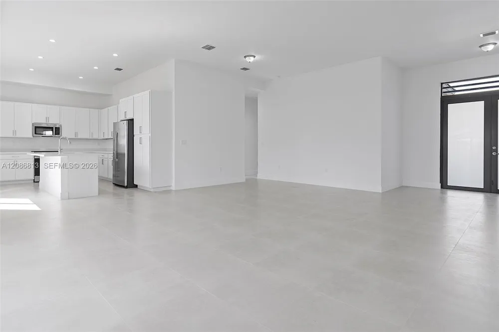 20943 SW 96th Ct Cutler Bay, FL 33189