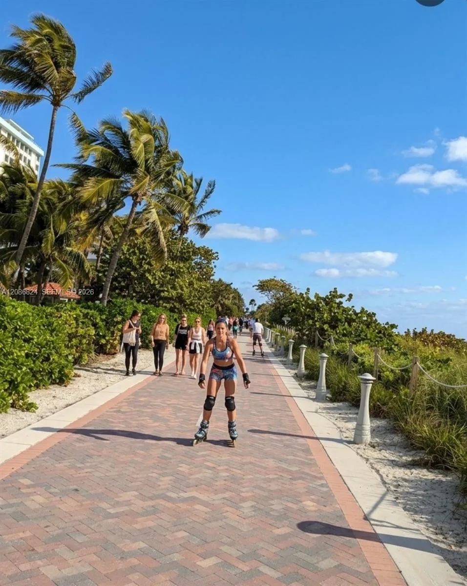 2655 Collins Ave #602 Miami Beach, FL 33140
