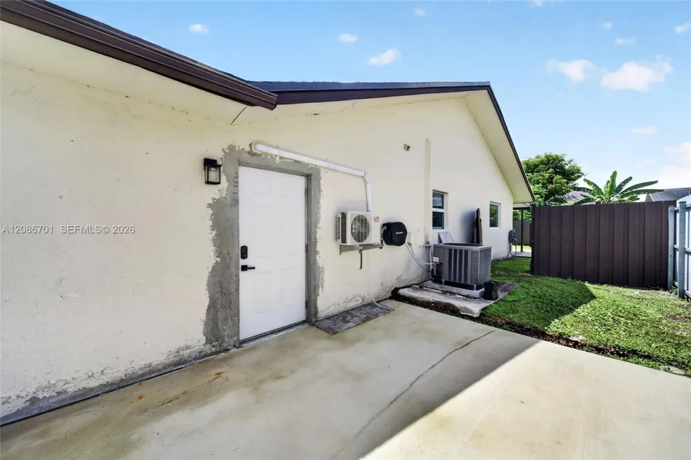 12840 SW 147th Terr Rd Miami, FL 33186