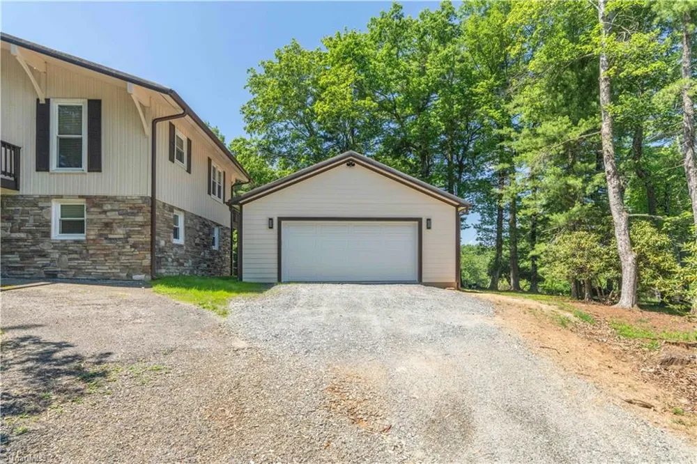 81 Pine Tree Drive Roaring Gap, NC 28627