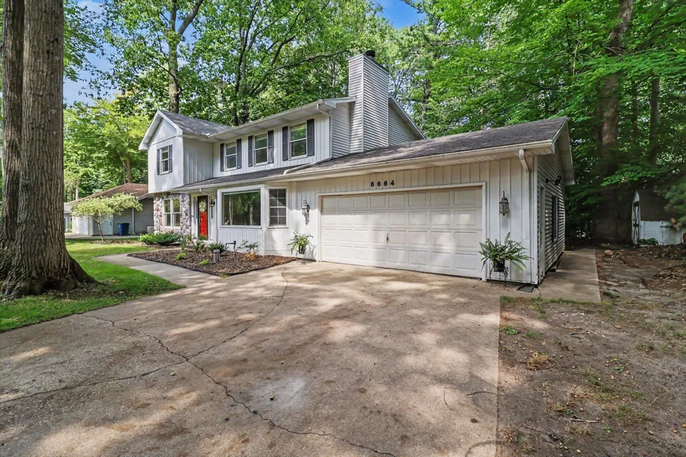 6664 W Timber Lane Pere Marquette Charter Township, MI 49431