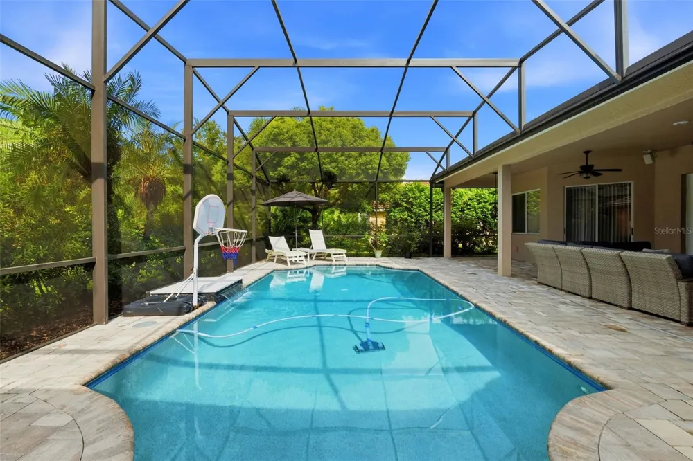 12012 BREWSTER DRIVE Tampa, FL 33626