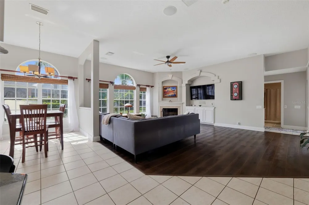 12012 BREWSTER DRIVE Tampa, FL 33626