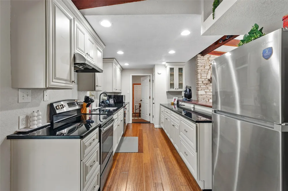 111 Merrywood Lane San Marcos, TX 78666