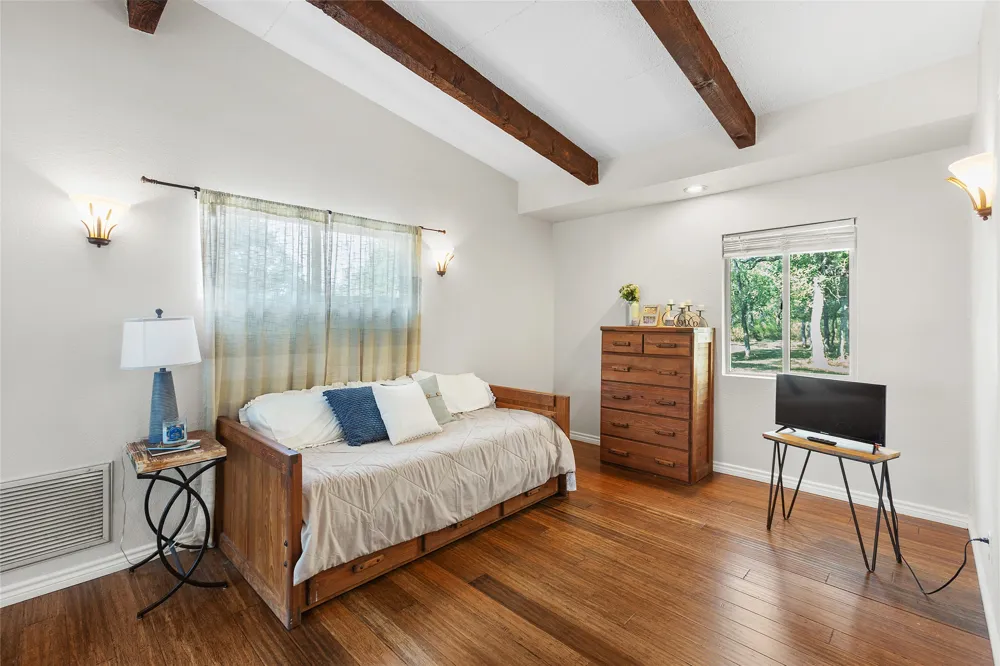 111 Merrywood Lane San Marcos, TX 78666