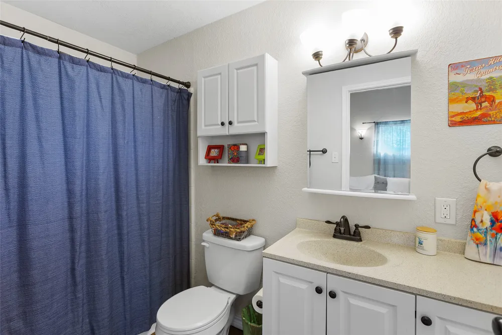 111 Merrywood Lane San Marcos, TX 78666