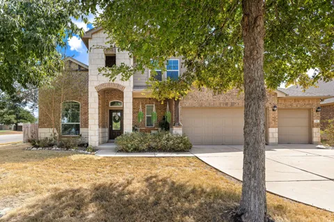 101 Lee Trevino Cove