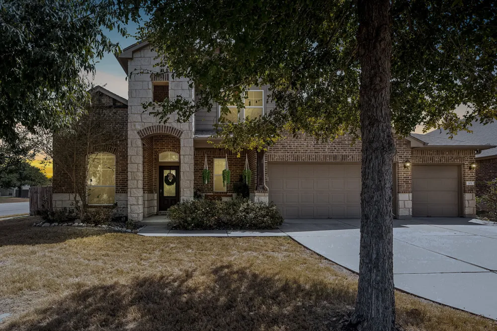 101 Lee Trevino Cove Round Rock, TX 78664