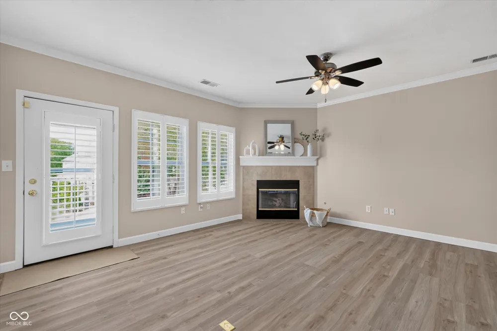 9772 Herons Cove Carmel, IN 46280