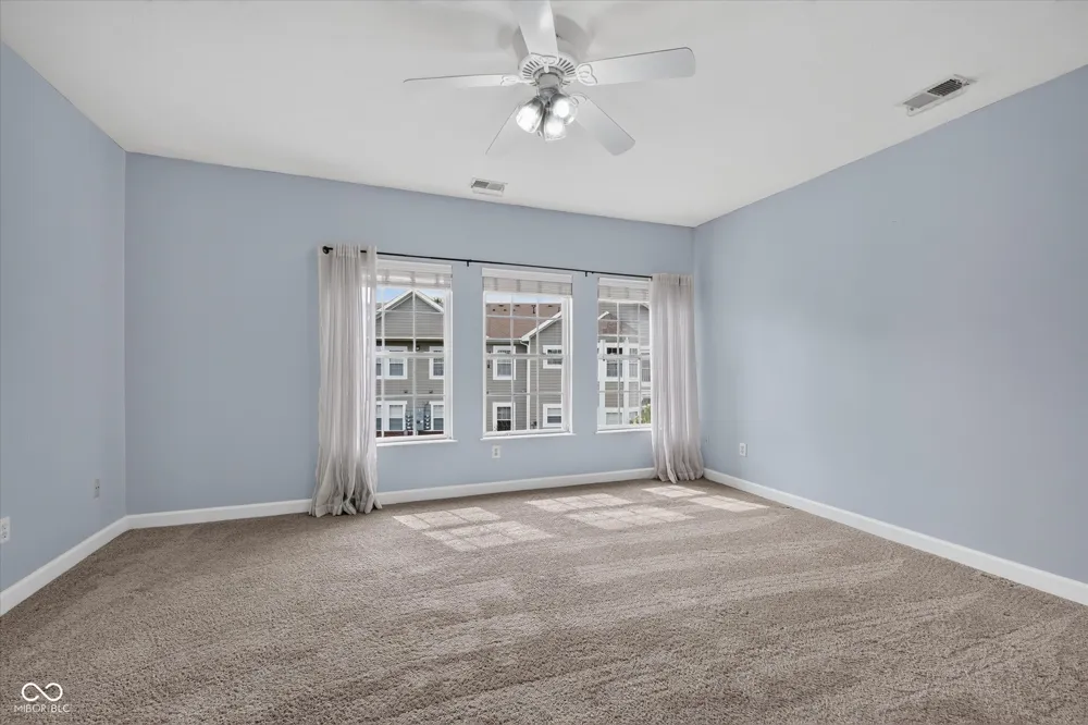 9772 Herons Cove Carmel, IN 46280