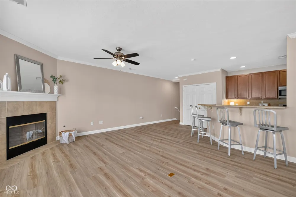 9772 Herons Cove Carmel, IN 46280