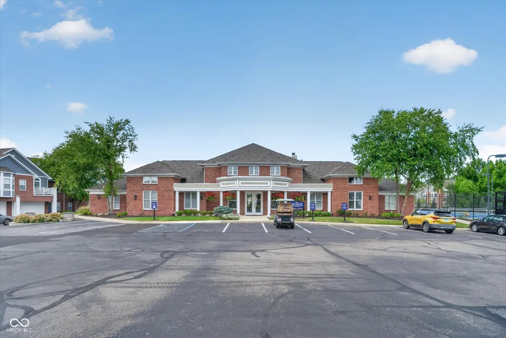9772 Herons Cove Carmel, IN 46280