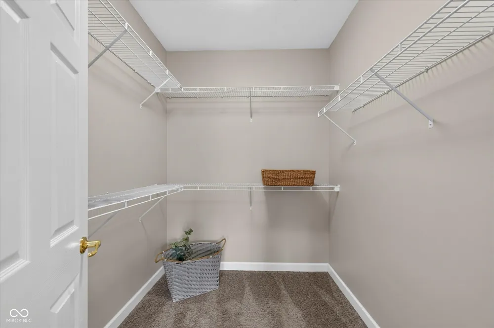 9772 Herons Cove Carmel, IN 46280