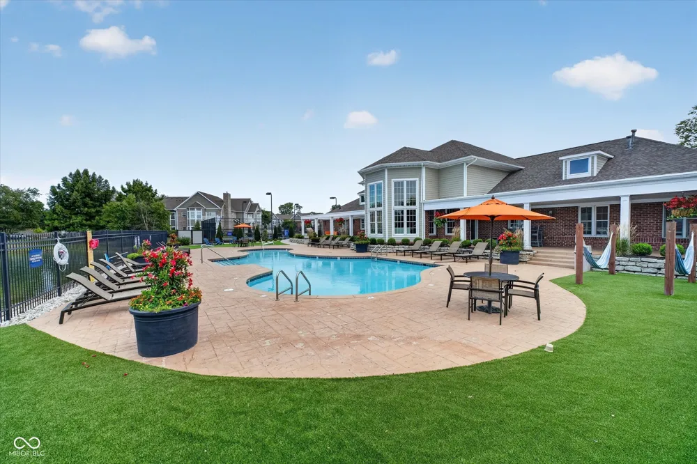 9772 Herons Cove Carmel, IN 46280