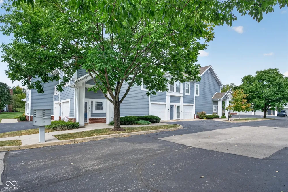 9772 Herons Cove Carmel, IN 46280
