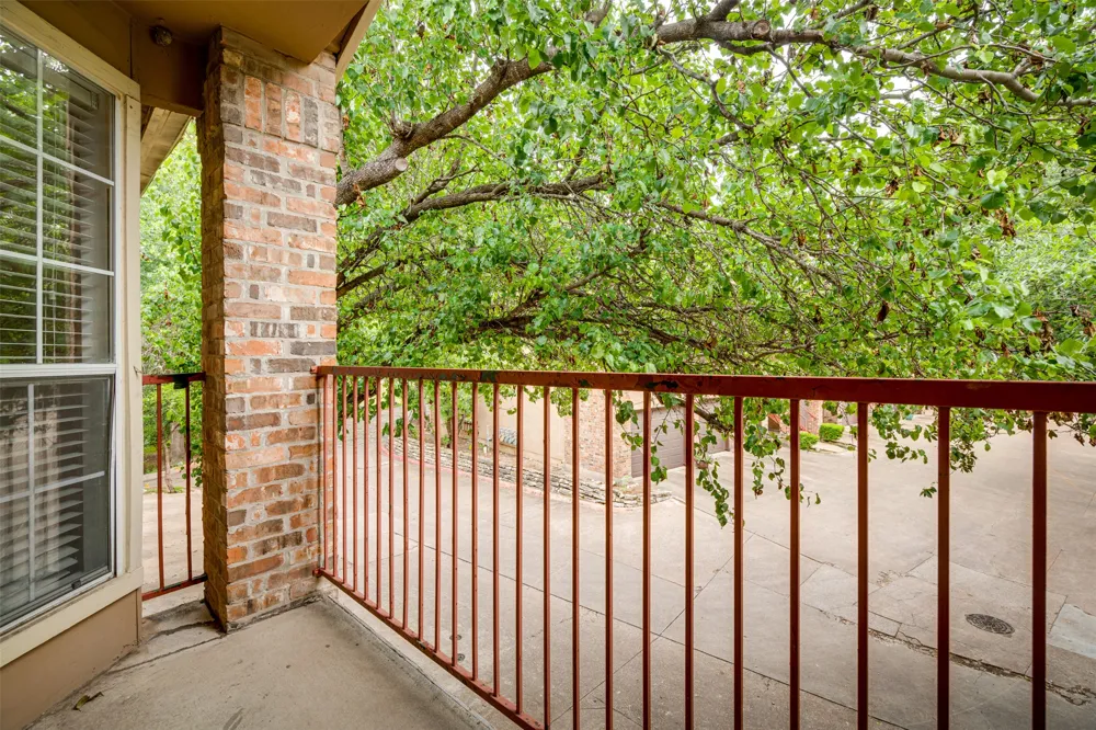 6804 Capital Of Texas Highway #425 Austin, TX 78731