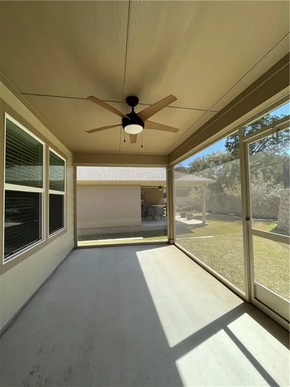 211 Hobby Street Georgetown, TX 78633