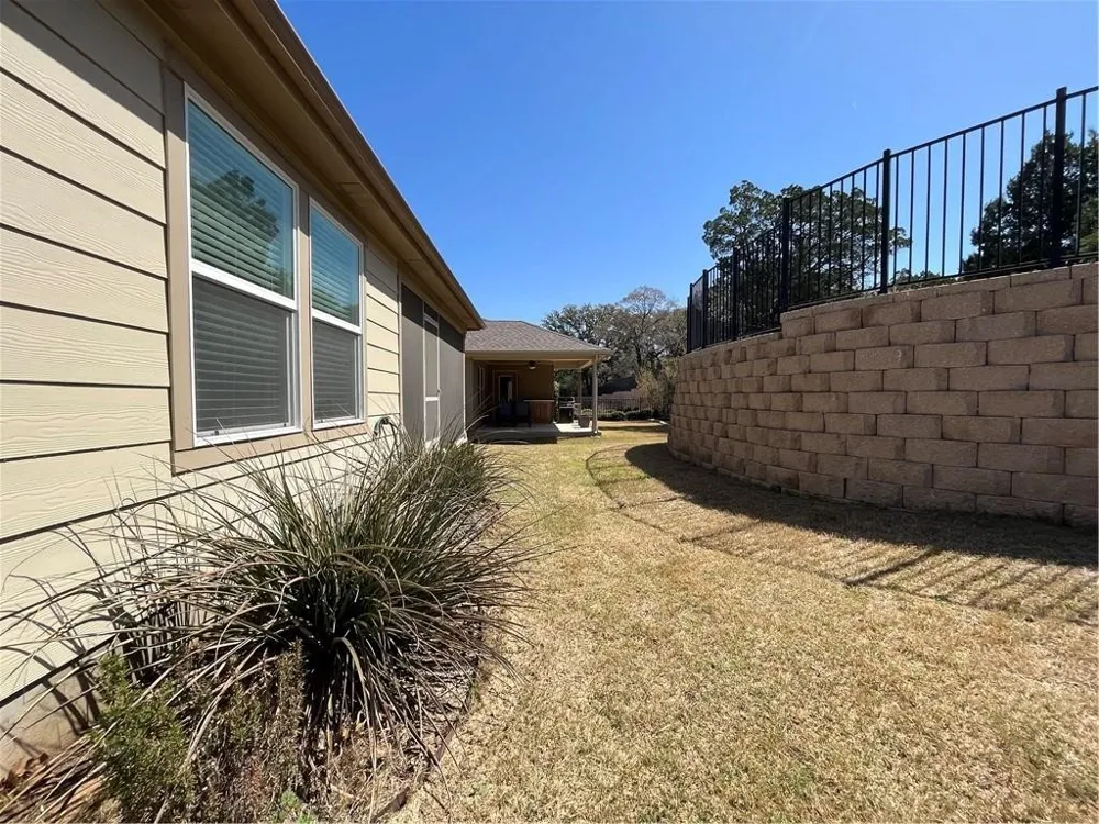 211 Hobby Street Georgetown, TX 78633