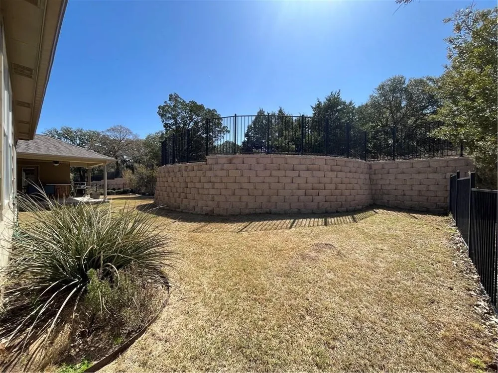 211 Hobby Street Georgetown, TX 78633