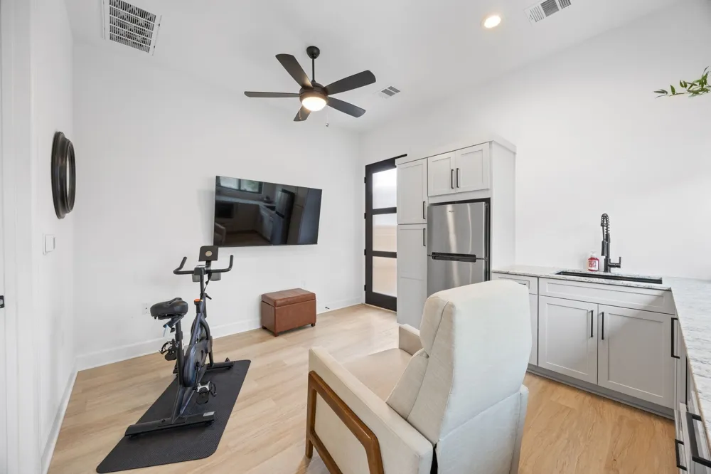 5317 McCandless Street Austin, TX 78756