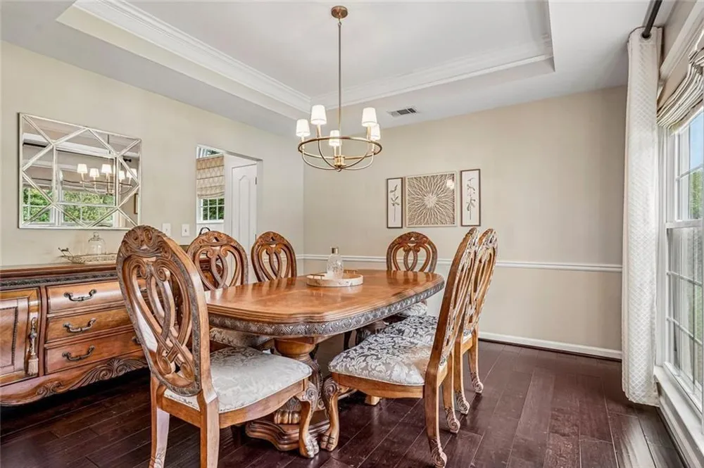162 St Martin Drive Suwanee, GA 30024