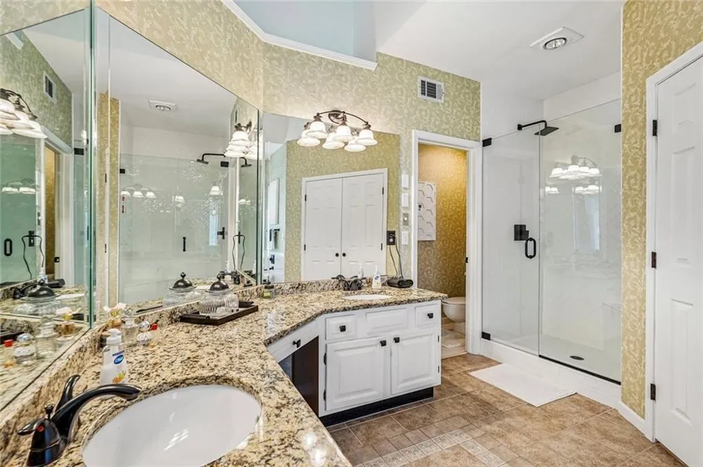 162 St Martin Drive Suwanee, GA 30024