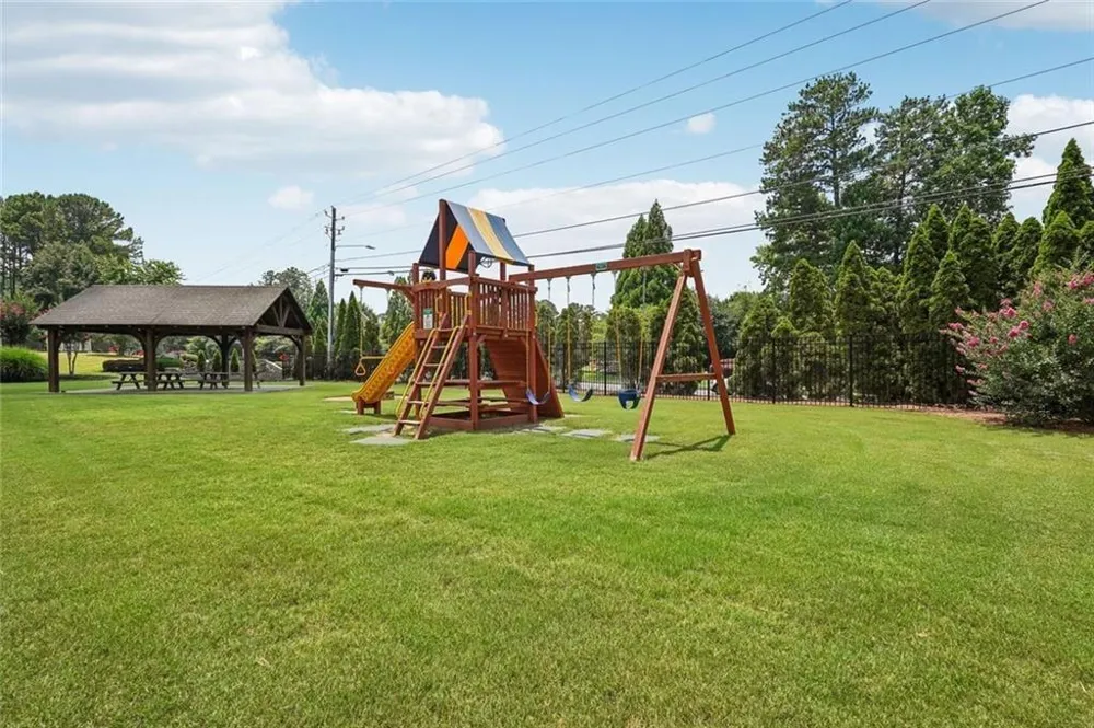 162 St Martin Drive Suwanee, GA 30024
