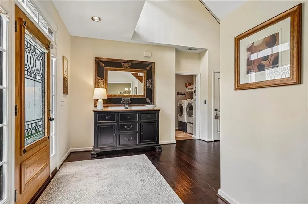 162 St Martin Drive Suwanee, GA 30024