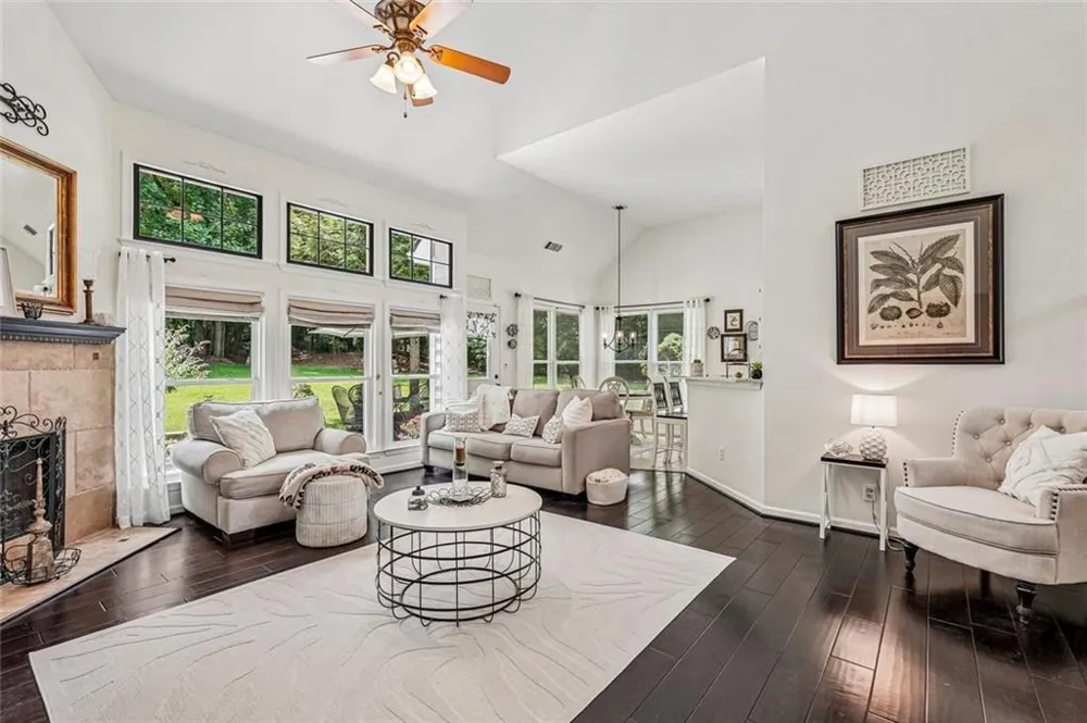 162 St Martin Drive Suwanee, GA 30024