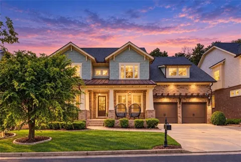 3560 Allee Elm Drive