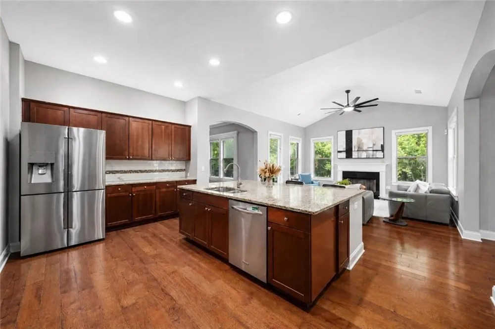 3560 Allee Elm Drive Johns Creek, GA 30022