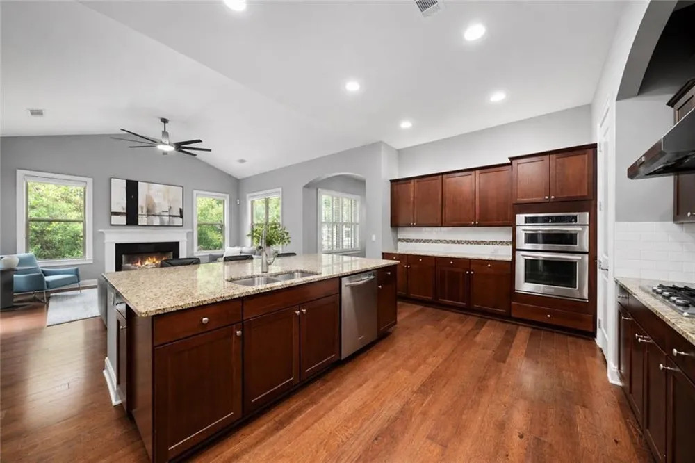 3560 Allee Elm Drive Johns Creek, GA 30022