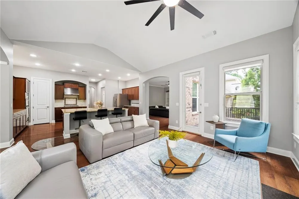 3560 Allee Elm Drive Johns Creek, GA 30022