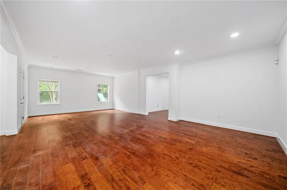 3560 Allee Elm Drive Johns Creek, GA 30022