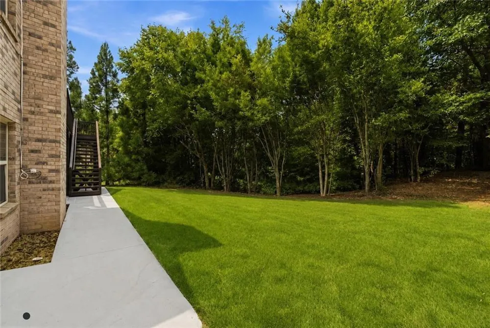 3560 Allee Elm Drive Johns Creek, GA 30022