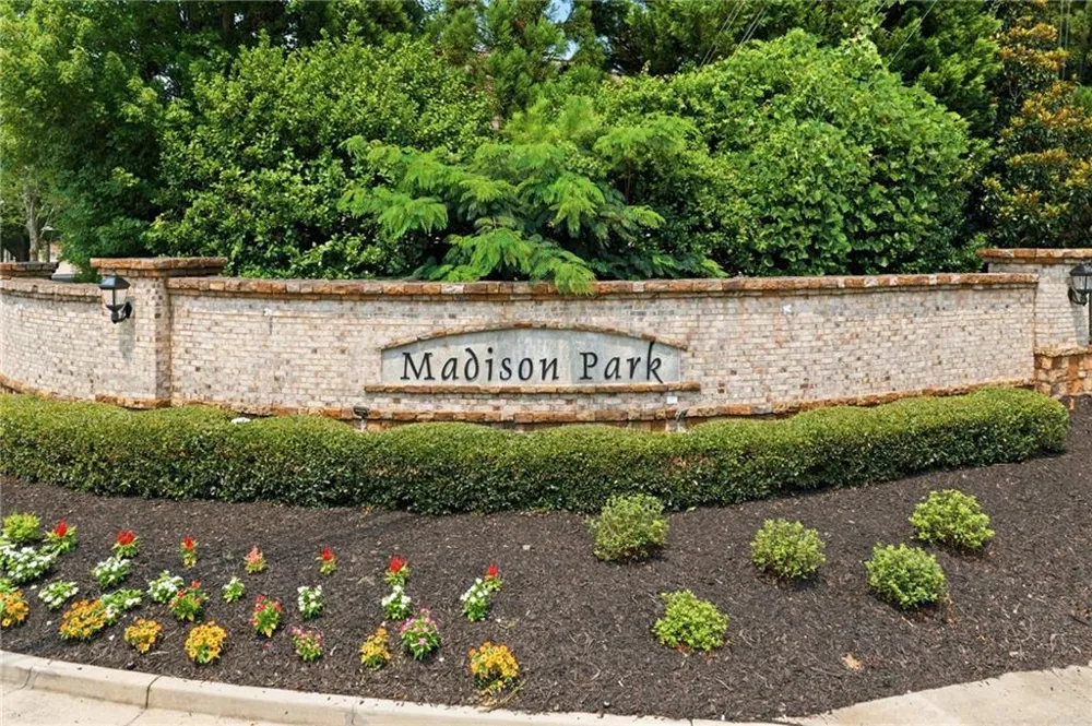 3560 Allee Elm Drive Johns Creek, GA 30022