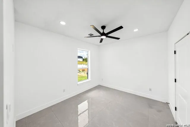 7166 Newman Blvd Kyle, TX 78640