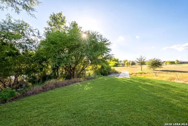 7166 Newman Blvd Kyle, TX 78640