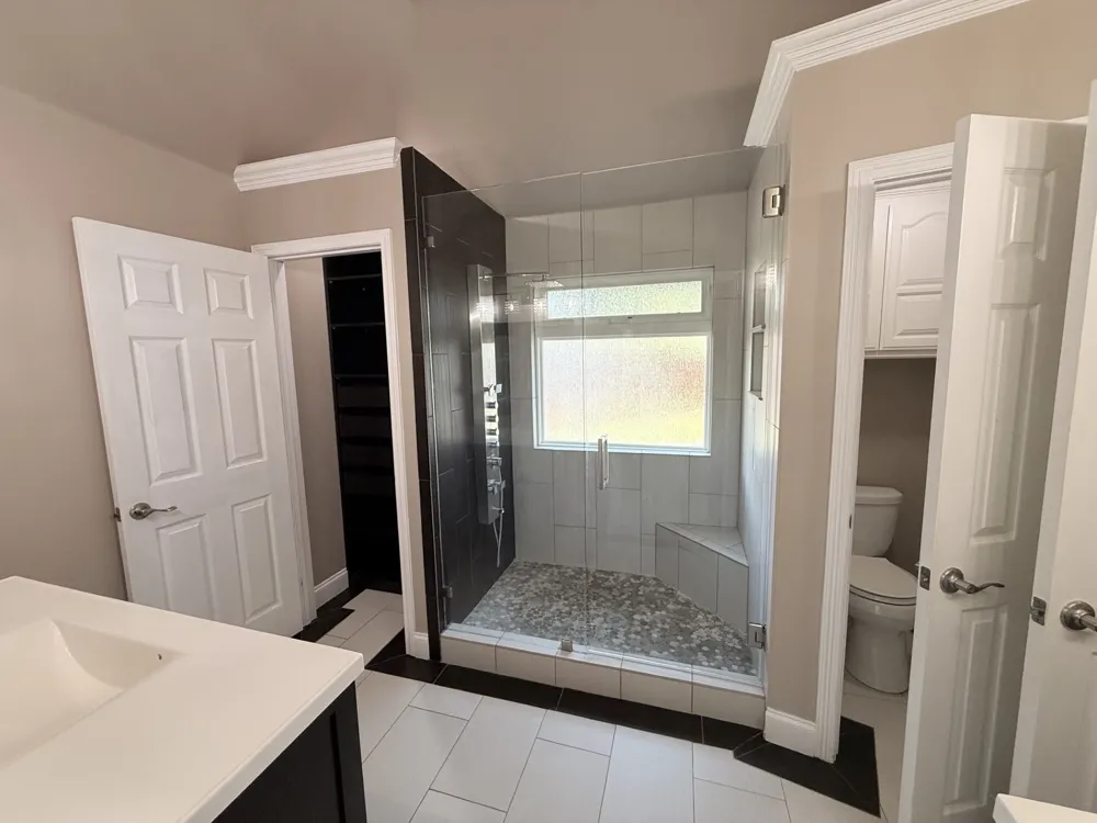 2749 Crystal Glenn Circle Hurst, TX 76054