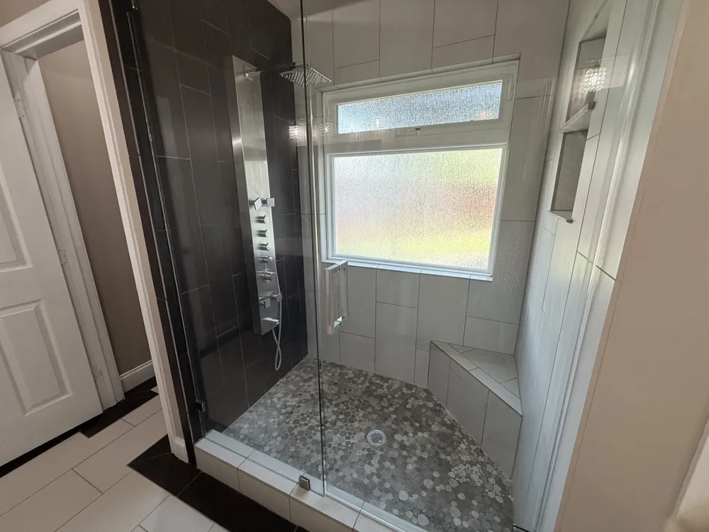2749 Crystal Glenn Circle Hurst, TX 76054