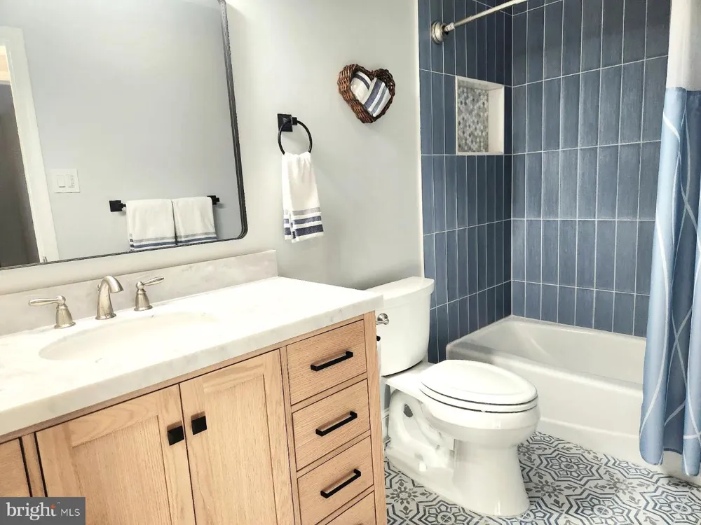 1429 HEATHER RIDGE DRIVE Newtown, PA 18940